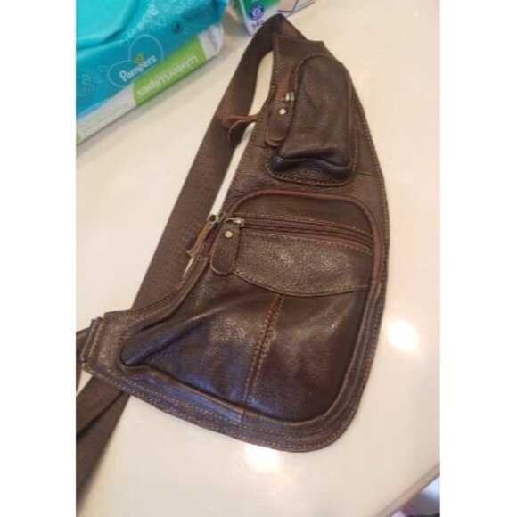 New Leather Sling Bag Crossbody Backpack for Men Women Travel Outdoor Sports